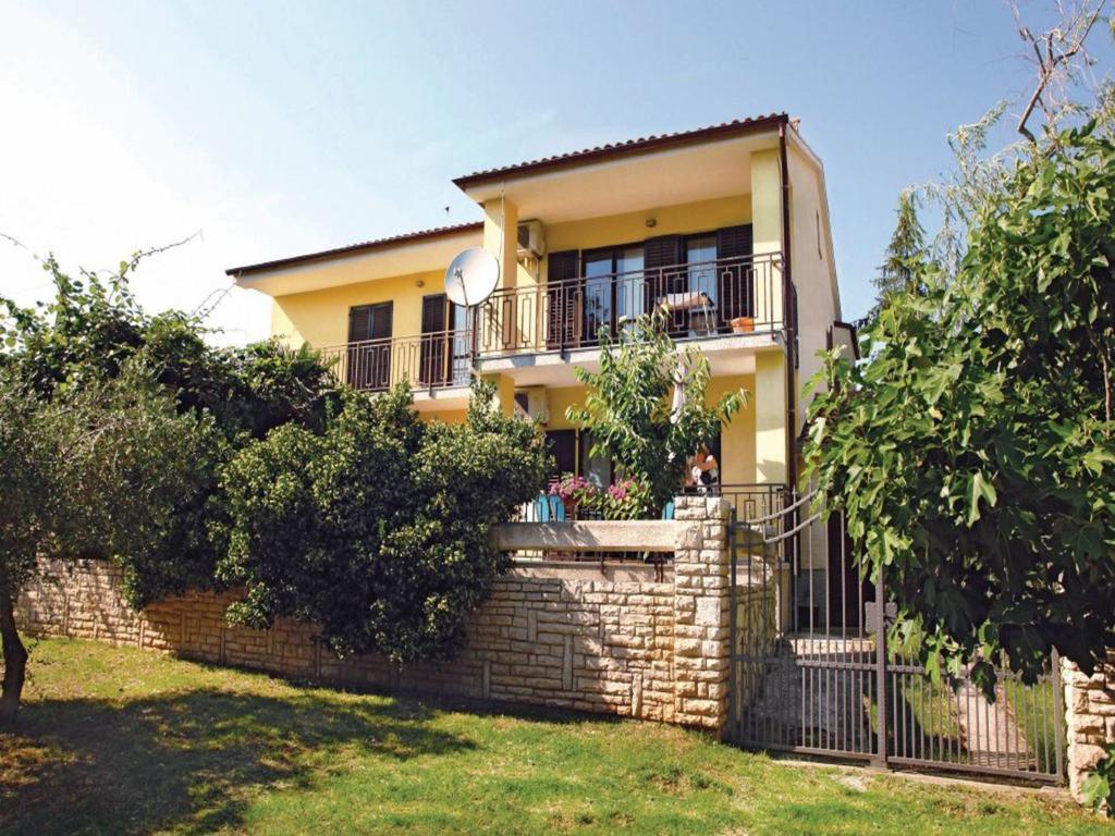 Apartman Eta Apartment Pula Exterior photo